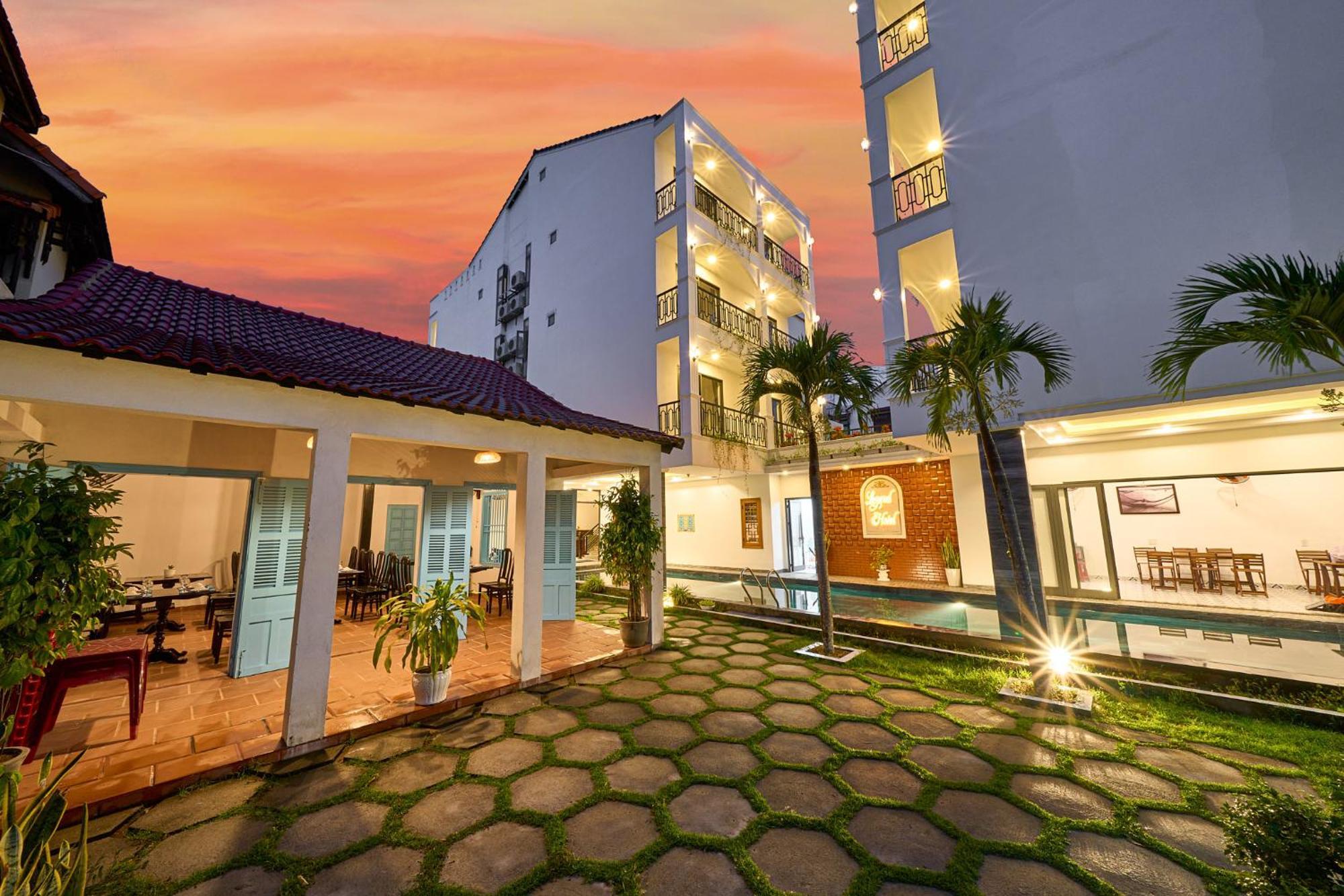 Hoi An Legend Charm Boutique Hotel Exterior foto
